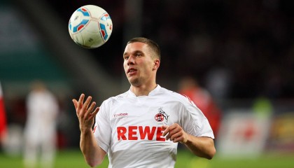 官网-《王者荣耀季中冠军赛，战场硝烟四起》，王者荣耀夏季赛冠军杯